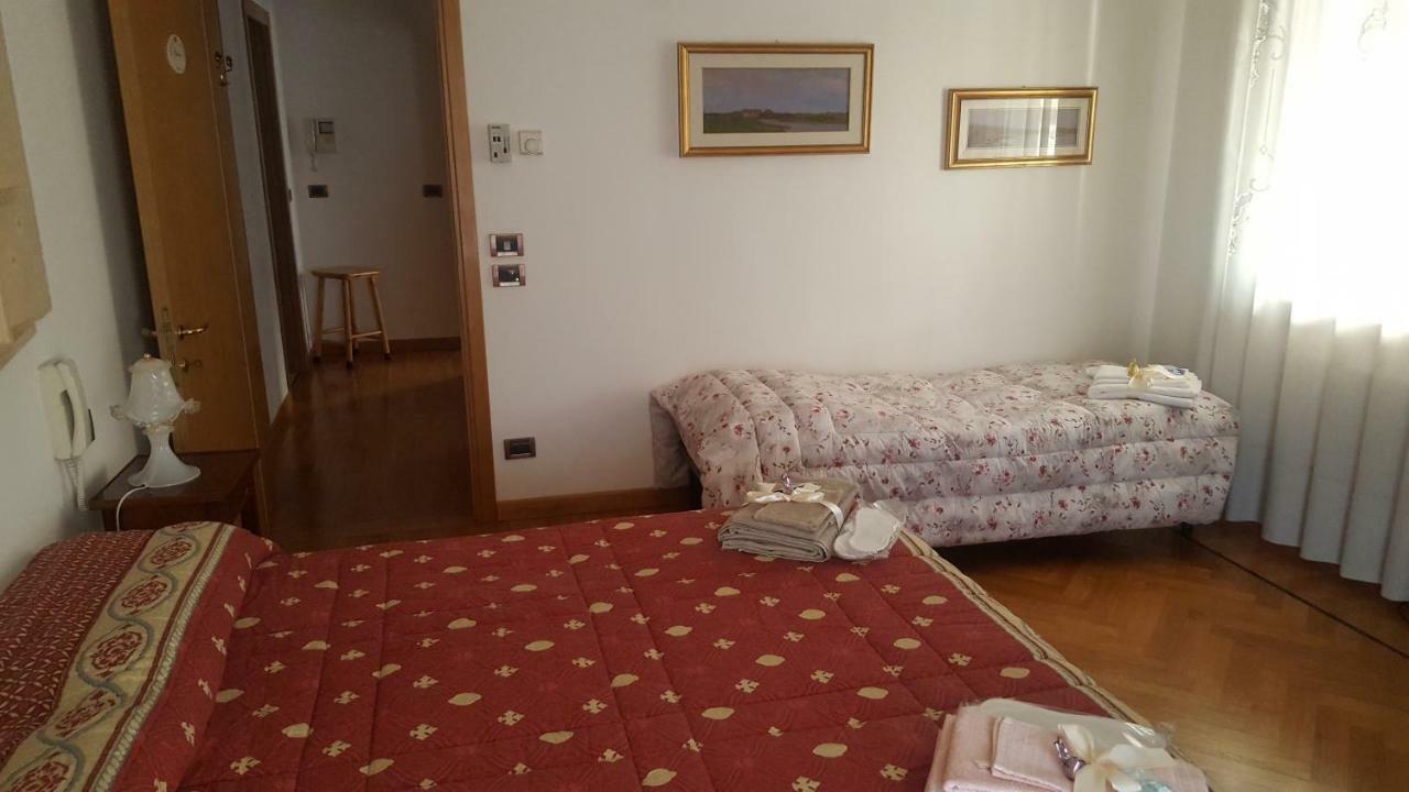 Daddyrooms Treviso Bagian luar foto