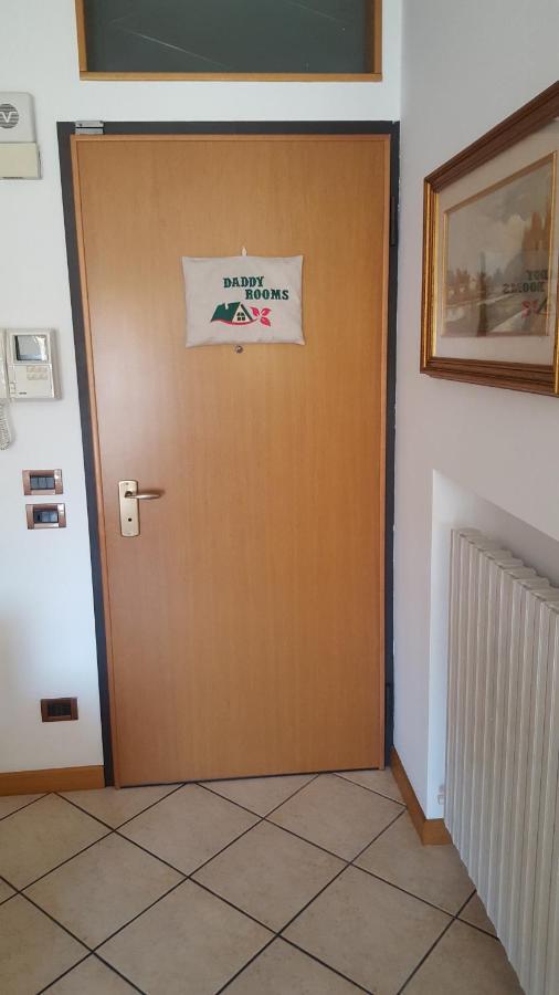 Daddyrooms Treviso Bagian luar foto